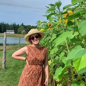 Meet your Posher, Anna